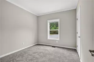 2591 Hopewell Friends Rd, Asheboro, NC 27205 - Photo 33