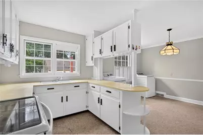 203 Ridgecrest Road, Asheboro, NC 27203 - Photo 11
