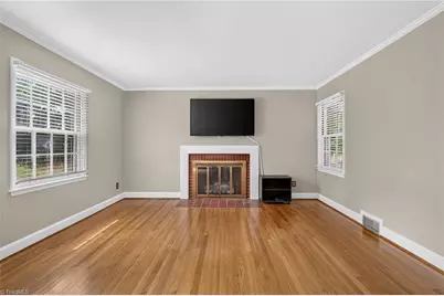 203 Ridgecrest Road, Asheboro, NC 27203 - Photo 5