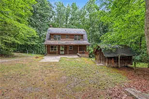 381 E Homestead Dr, Lexington, NC 27292 - Photo 5