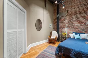 1 W 5th St, Winston-Salem, NC 27101 - Photo 21