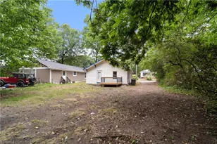 914 Lincoln St, Greensboro, NC 27401 - Photo 25