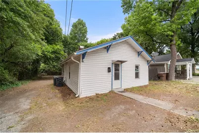 914 Lincoln Street, Greensboro, NC 27401 - Photo 1