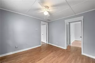 914 Lincoln St, Greensboro, NC 27401 - Photo 7