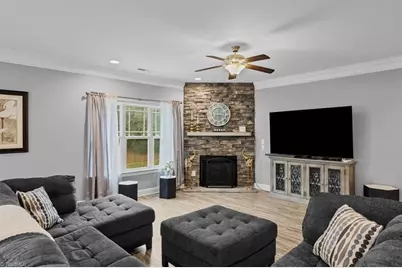 5725 Woodrose Lane, Greensboro, NC 27410 - Photo 5