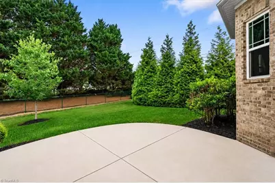5725 Woodrose Lane, Greensboro, NC 27410 - Photo 29