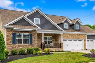 5725 Woodrose Ln, Greensboro, NC 27410 - Photo 3