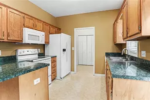 709 Old Castle Dr, Randleman, NC 27317 - Photo 11