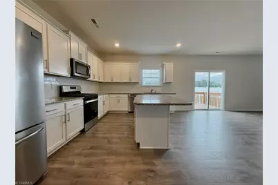 2014 Summer Walk Drive, Mebane, NC 27302 - Photo 13
