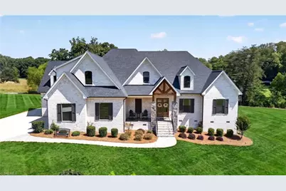 402 Mitchells Landing Way, Greensboro, NC 27455 - Photo 3