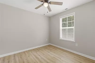 2408 Phillips Avenue, Greensboro, NC 27405 - Photo 37
