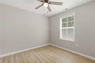 2408 Phillips Ave, Greensboro, NC 27405 - Photo 37