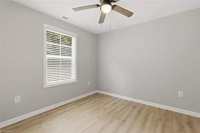 2408 Phillips Avenue, Greensboro, NC 27405 - Photo 35