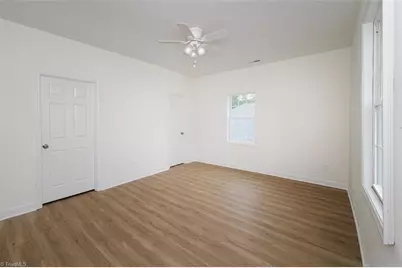 1300 N Main Street, Salisbury, NC 28144 - Photo 29
