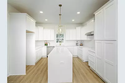 1300 N Main Street, Salisbury, NC 28144 - Photo 5