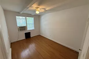 1310 Glade St, Winston-Salem, NC 27101 - Photo 7