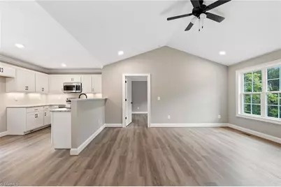 409 Nelson Street, Kernersville, NC 27284 - Photo 7