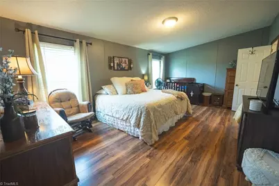 441 Fairgrounds Road, Taylorsville, NC 28681 - Photo 17