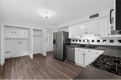 4013 Oak Ridge Drive, Winston-Salem, NC 27105 - Photo 5