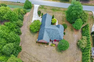 8205 Kandi Dr, Stokesdale, NC 27357 - Photo 43