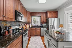 105 St Mary Dr, Kernersville, NC 27284 - Photo 9