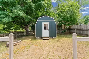 800 W Academy St, Winston-Salem, NC 27101 - Photo 39