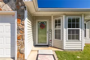 213 Portsmouth Dr, Eden, NC 27288 - Photo 3
