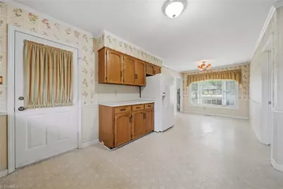 7813 Whipple Trail, Greensboro, NC 27455 - Photo 15