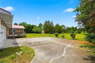 7813 Whipple Trail, Greensboro, NC 27455 - Photo 37