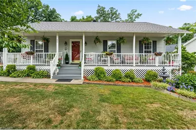 111 Duncan Drive, Thomasville, NC 27360 - Photo 1