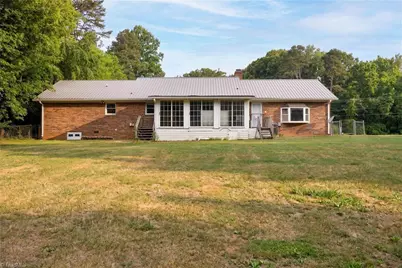 4226 Gumtree Road, Winston-Salem, NC 27107 - Photo 7