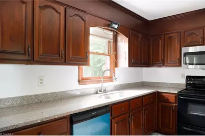 4226 Gumtree Road, Winston-Salem, NC 27107 - Photo 15