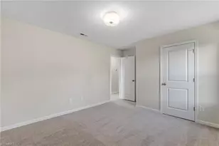 5500 Baverhof Dr, Greensboro, NC 27405 - Photo 39