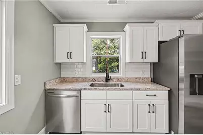 110 Spring Street, Kernersville, NC 27284 - Photo 9