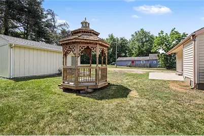 110 Spring Street, Kernersville, NC 27284 - Photo 27