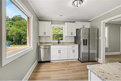 110 Spring Street, Kernersville, NC 27284 - Photo 7