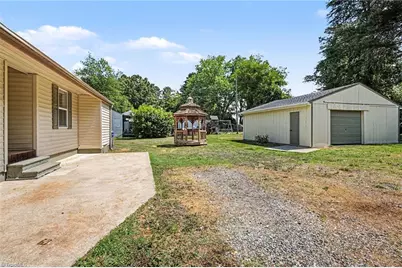 110 Spring Street, Kernersville, NC 27284 - Photo 25