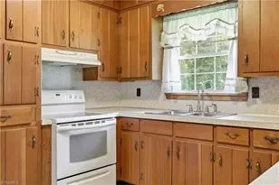 464 Cedar Dr, Winston-Salem, NC 27107 - Photo 13