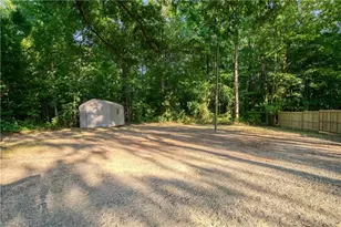 4502 Summit Ave, Greensboro, NC 27405 - Photo 17