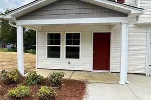 403 Unity St, Thomasville, NC 27360 - Photo 5