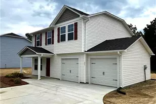 403 Unity St, Thomasville, NC 27360 - Photo 3