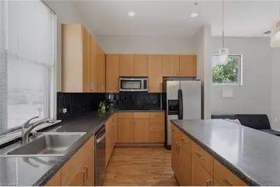 803 Holly Avenue NW, Winston-Salem, NC 27101 - Photo 9