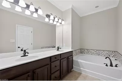 4006 Chianti Way, Greensboro, NC 27410 - Photo 31