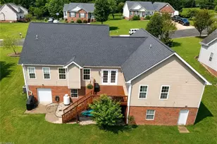 107 Hills Dr N, Mount Airy, NC 27030 - Photo 3