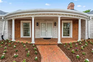 1001 Country Club Dr, High Point, NC 27262 - Photo 5