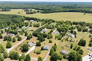 3301 Cloverdale Ct, Efland, NC 27243 - Photo 7