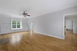 1445 Meadowlands Dr, Winston-Salem, NC 27107 - Photo 7