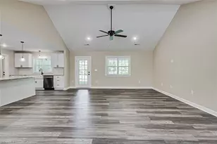 4800 Edinborough Rd, Greensboro, NC 27406 - Photo 13