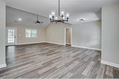4800 Edinborough Road, Greensboro, NC 27406 - Photo 19