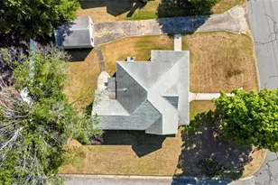 725 Everett St, Burlington, NC 27215 - Photo 5